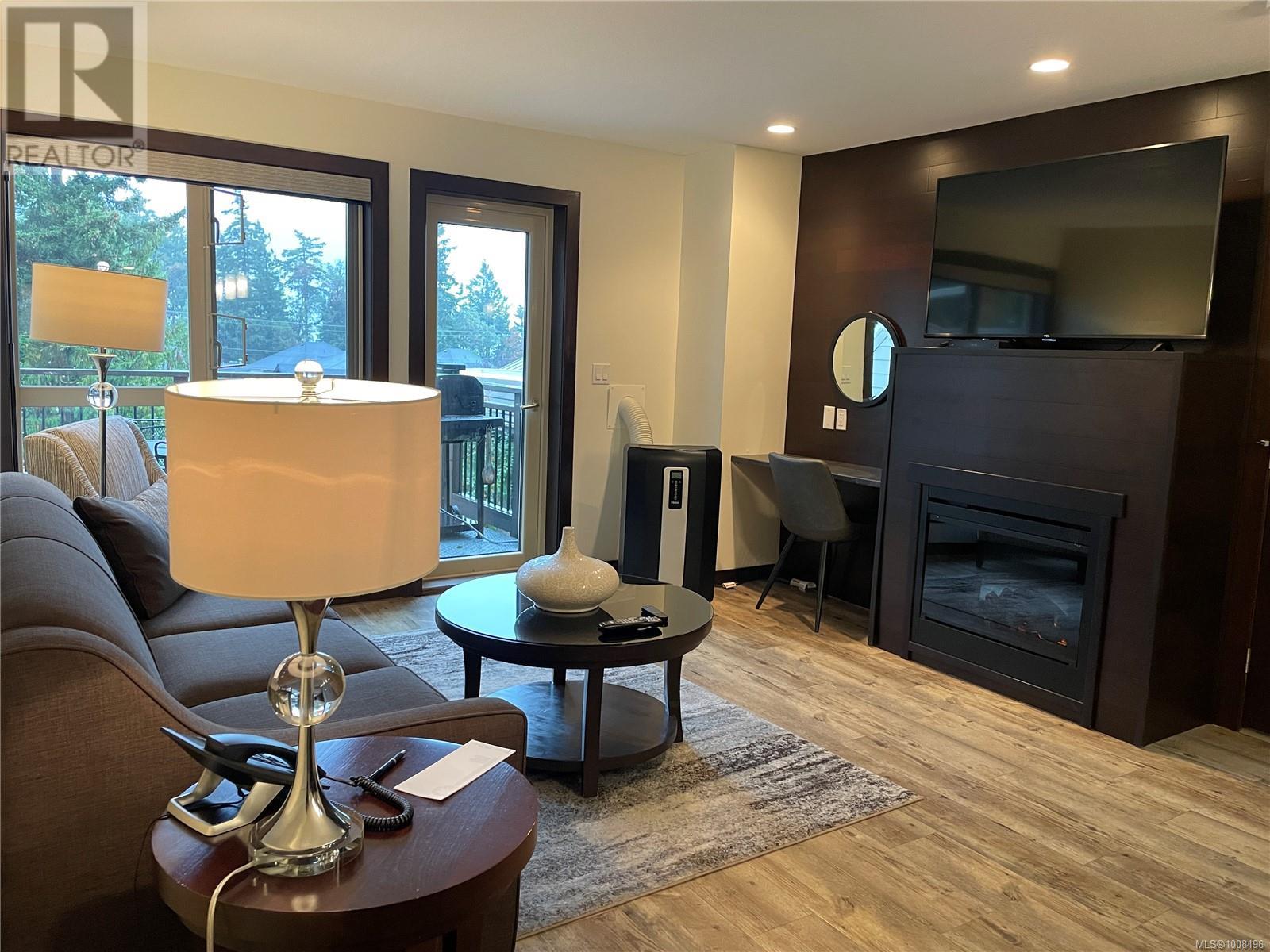 234 1175 Resort Dr, Parksville