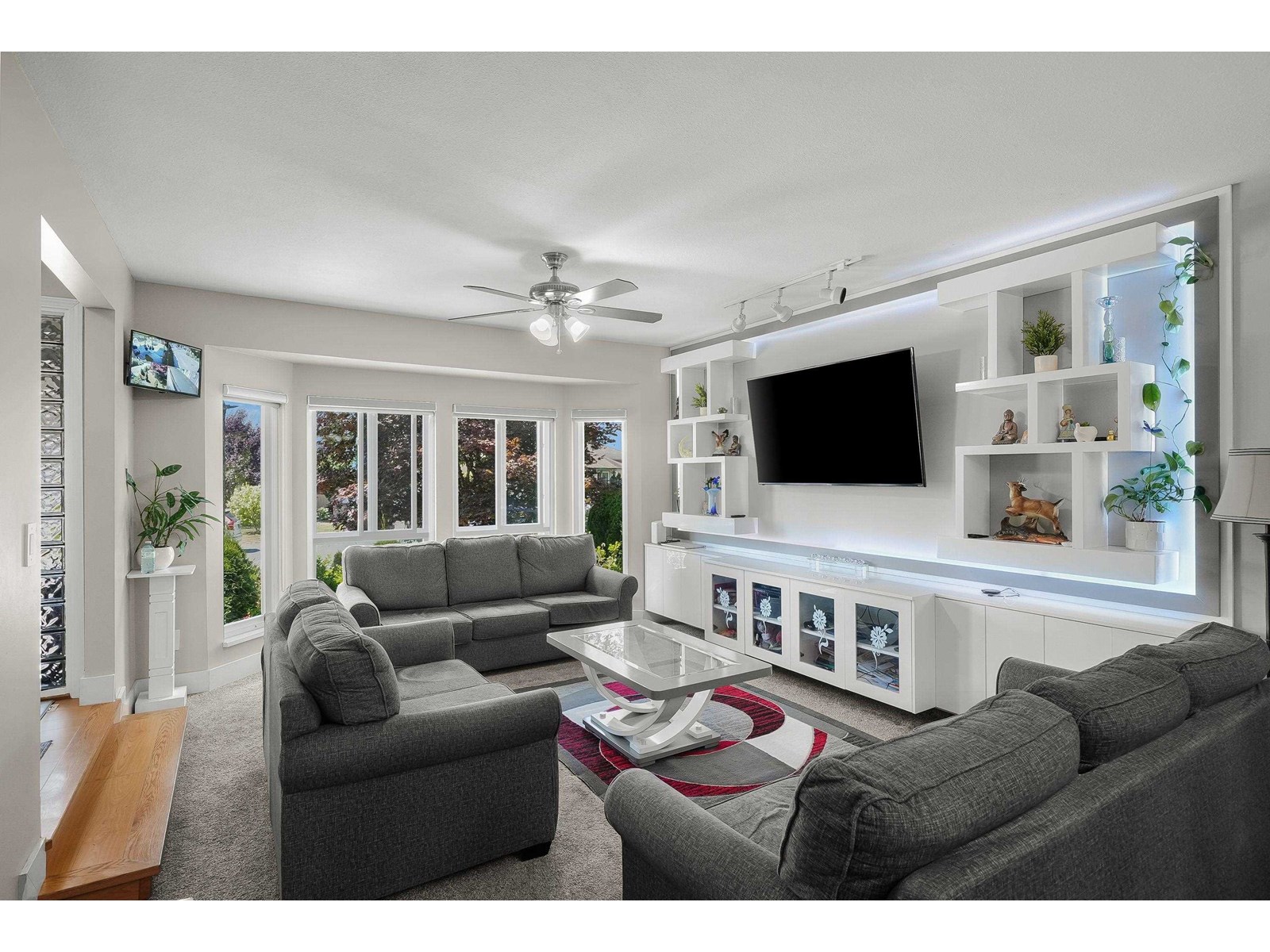 Photo 8 of 8964 142 A Street, Surrey BC