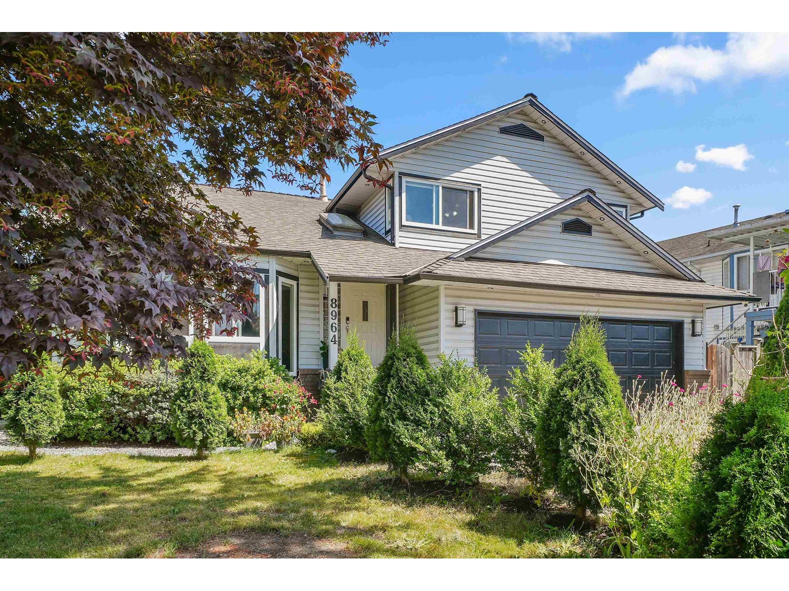Photo 3 of 8964 142 A Street, Surrey BC