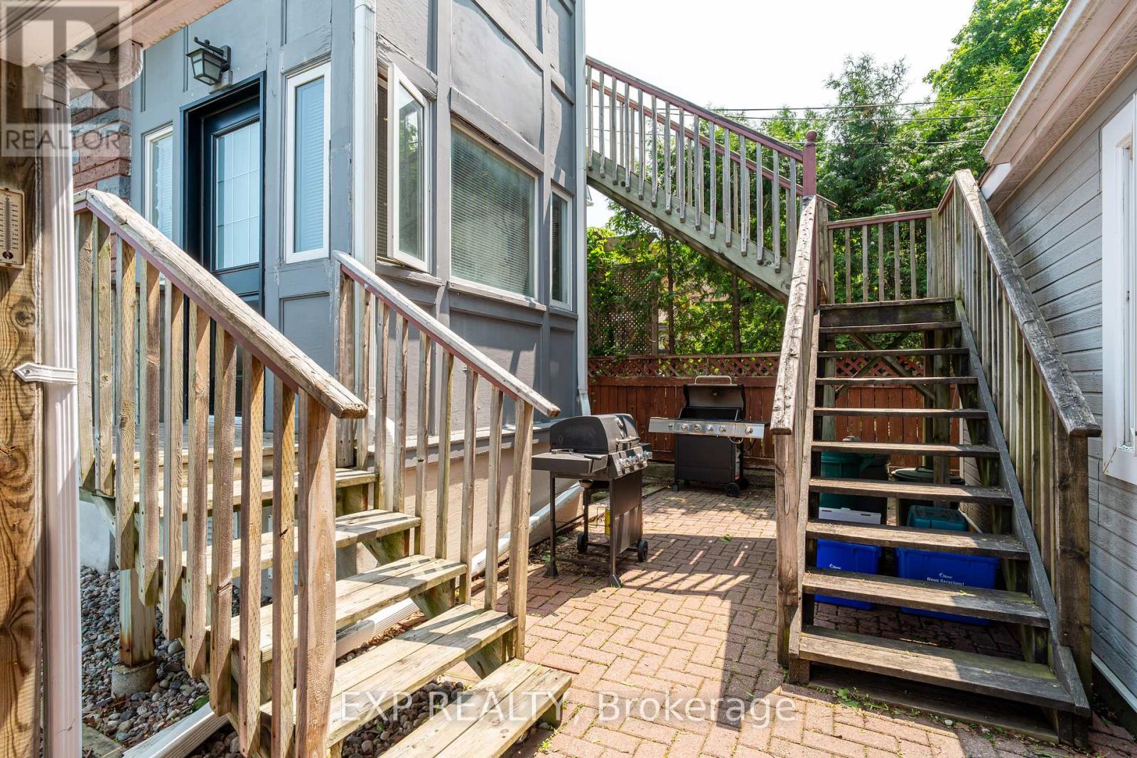 Photo 14 of 12 Ross Avenue, Ottawa ON