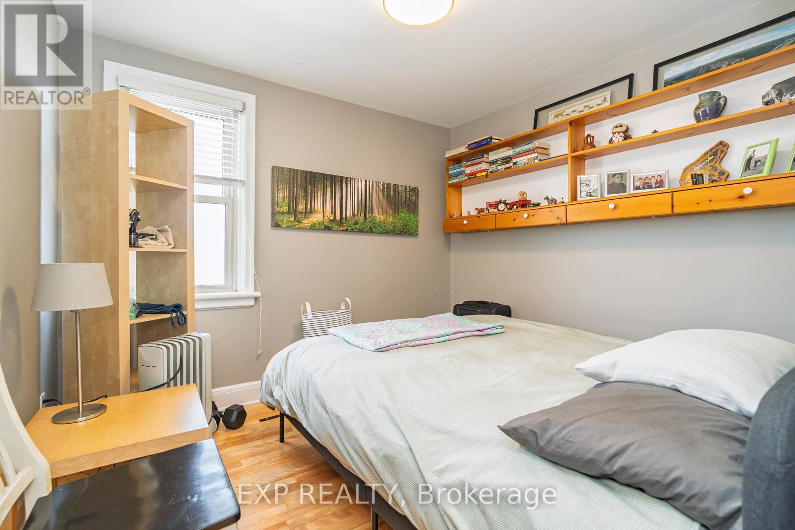 Photo 19 of 12 Ross Avenue, Ottawa ON