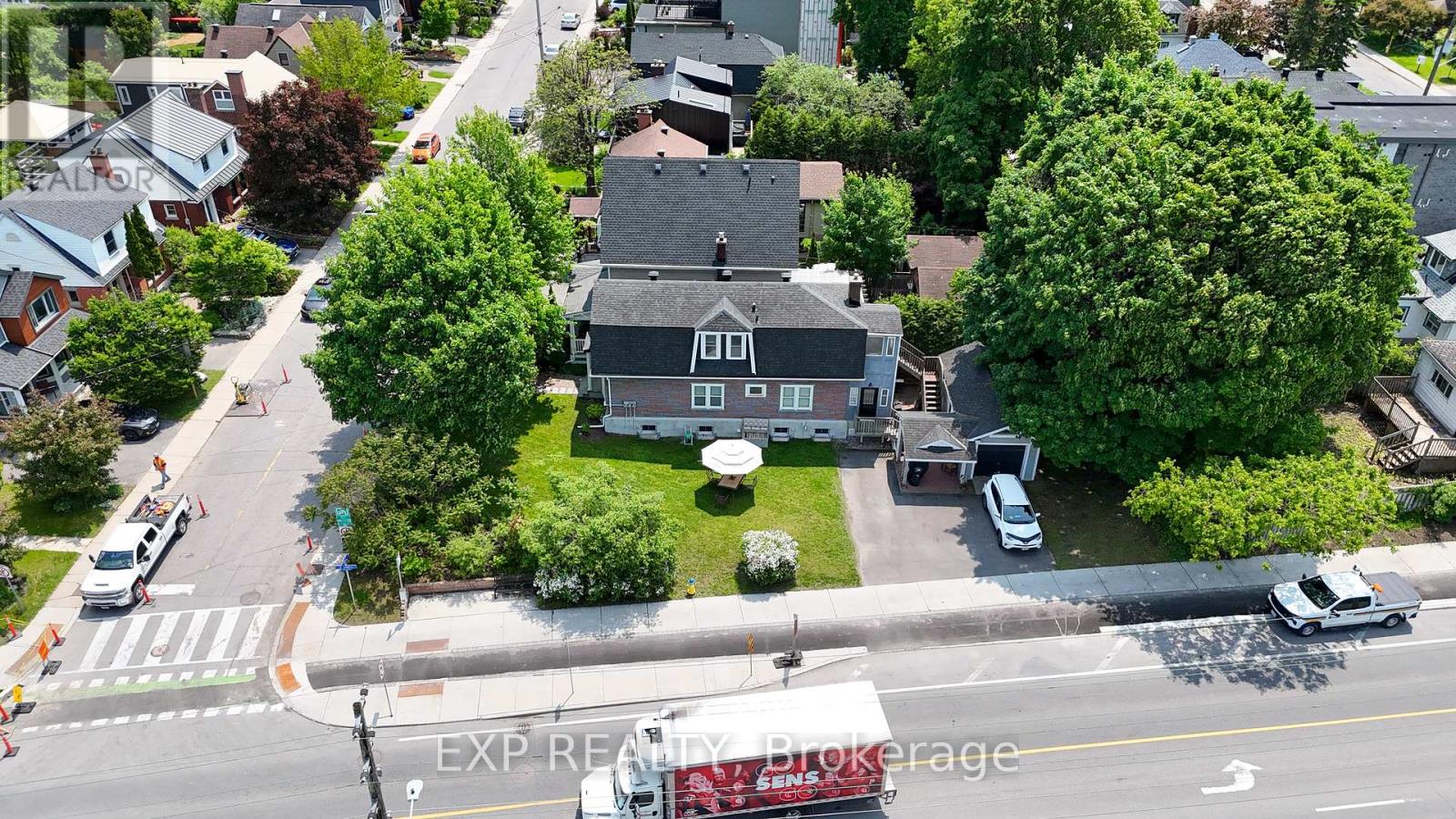 Photo 12 of 12 Ross Avenue, Ottawa ON