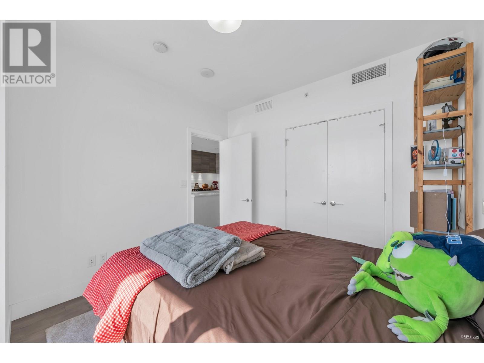 Photo 14 of 709 7303 Noble Lane, Burnaby BC