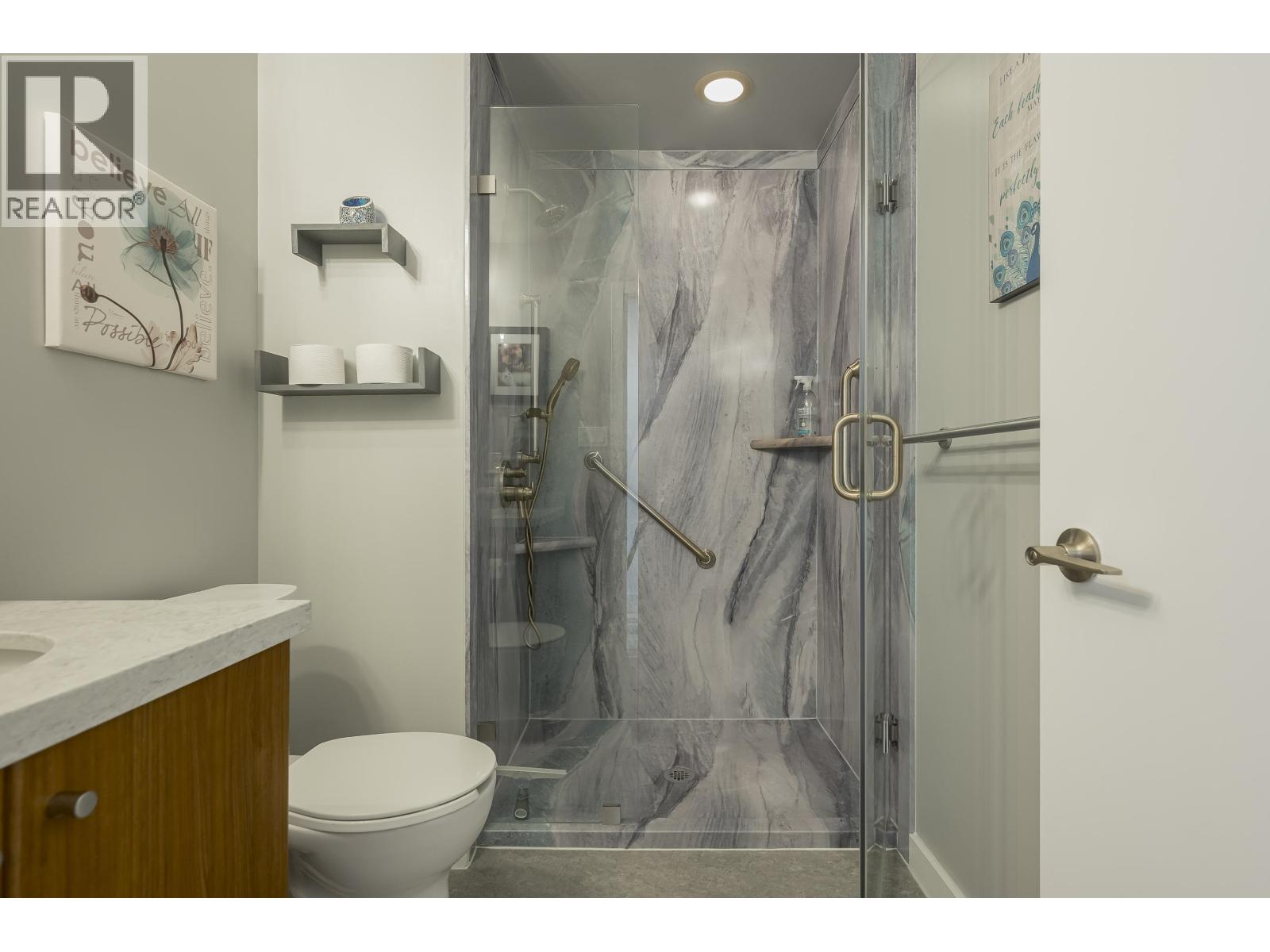 Photo 24 of 1202 280 Ross Drive, New Westminster BC