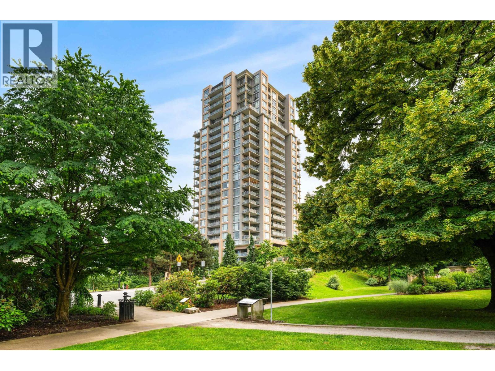 Photo 1 of 1202 280 Ross Drive, New Westminster BC
