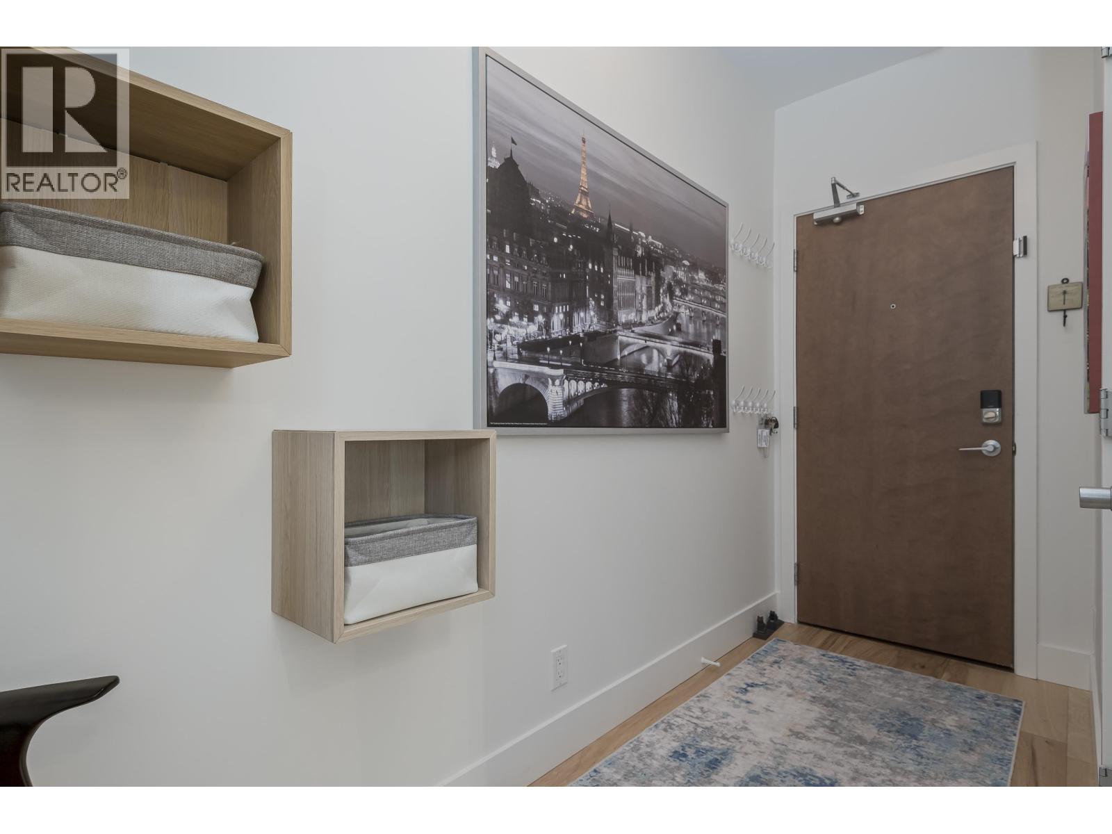 Photo 3 of 1202 280 Ross Drive, New Westminster BC