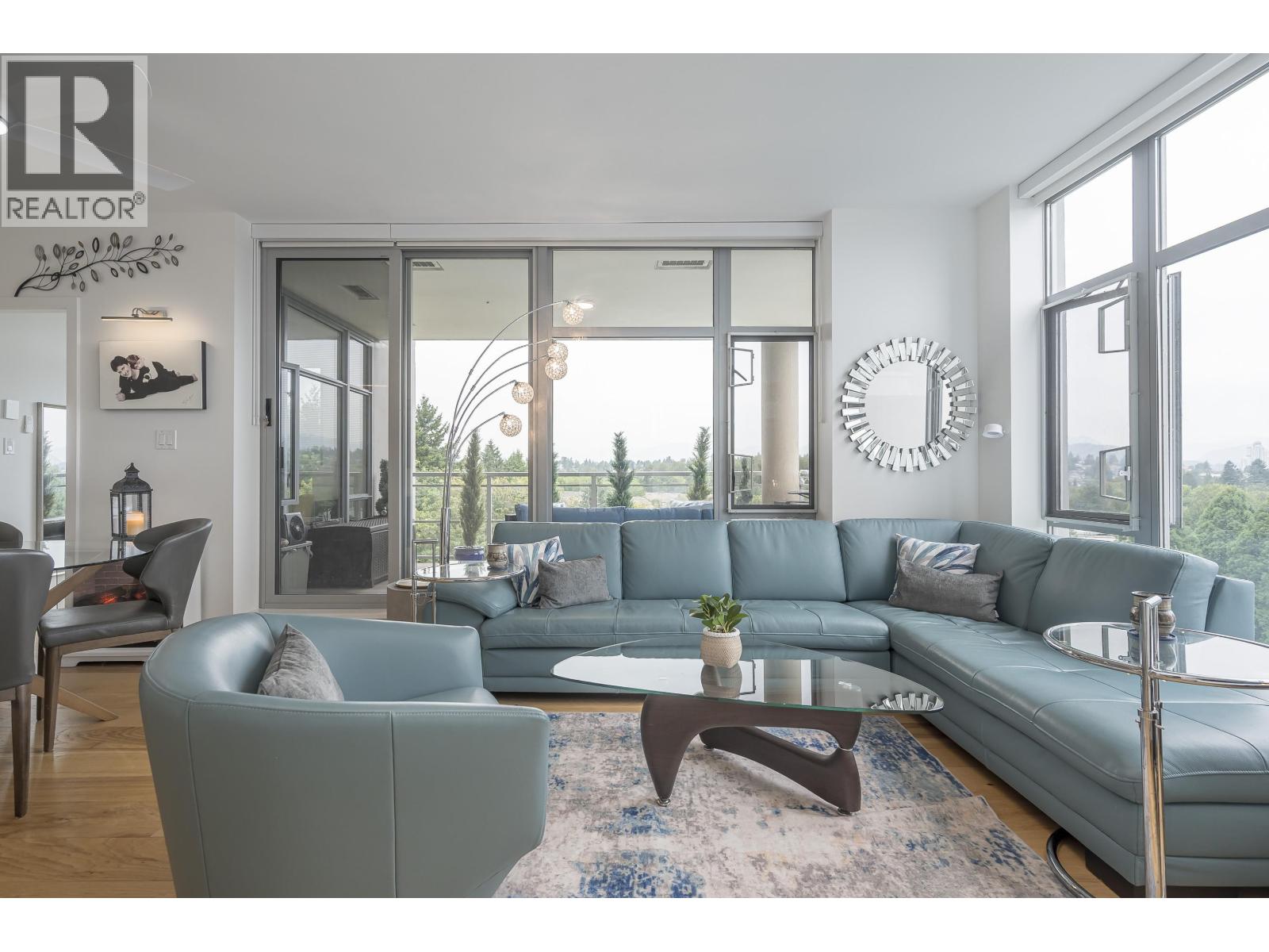 Photo 7 of 1202 280 Ross Drive, New Westminster BC
