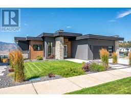  1075 Elk Street, Penticton