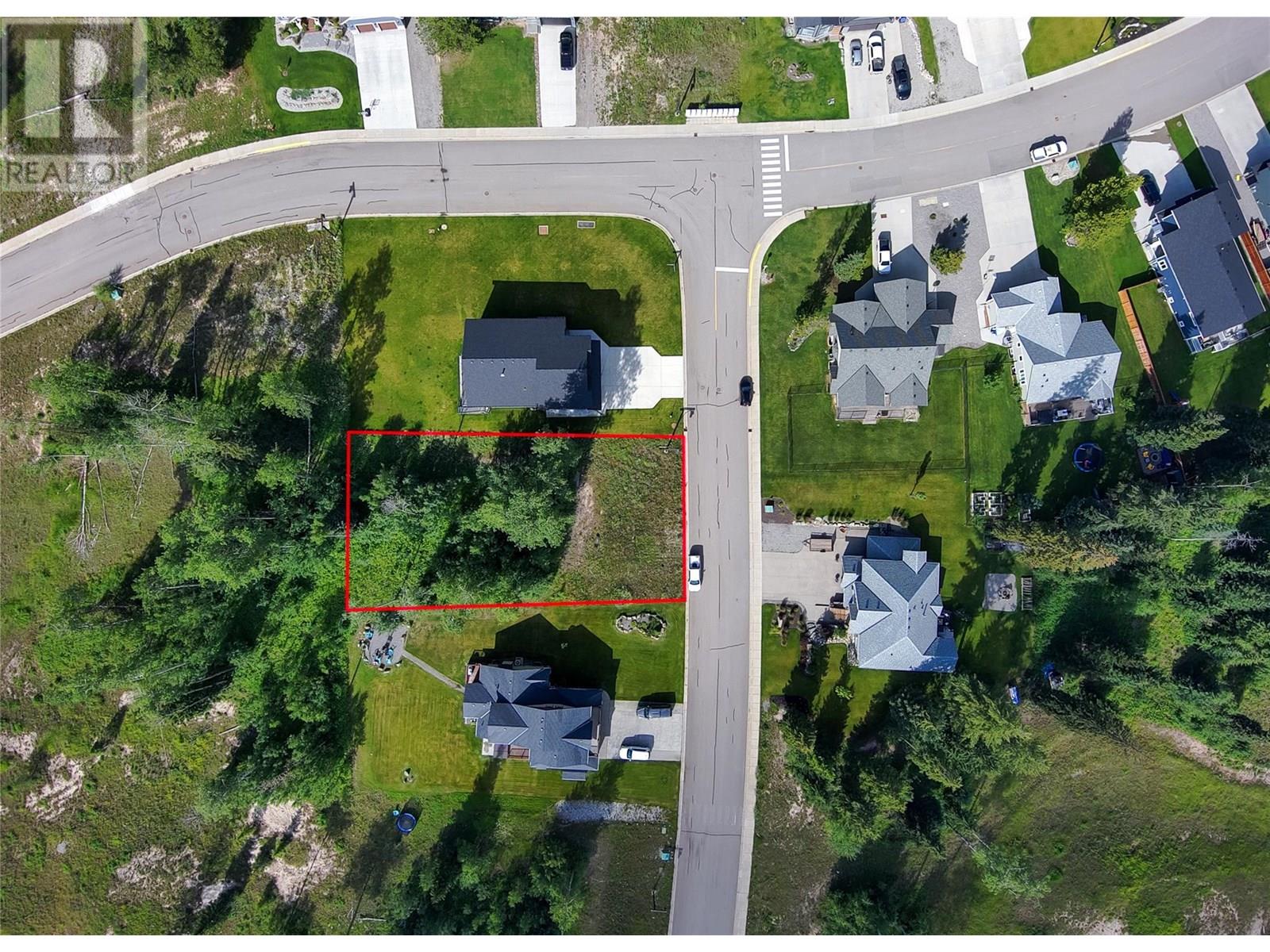 Photo 2 of 2273 Black Hawk Drive, Sparwood BC