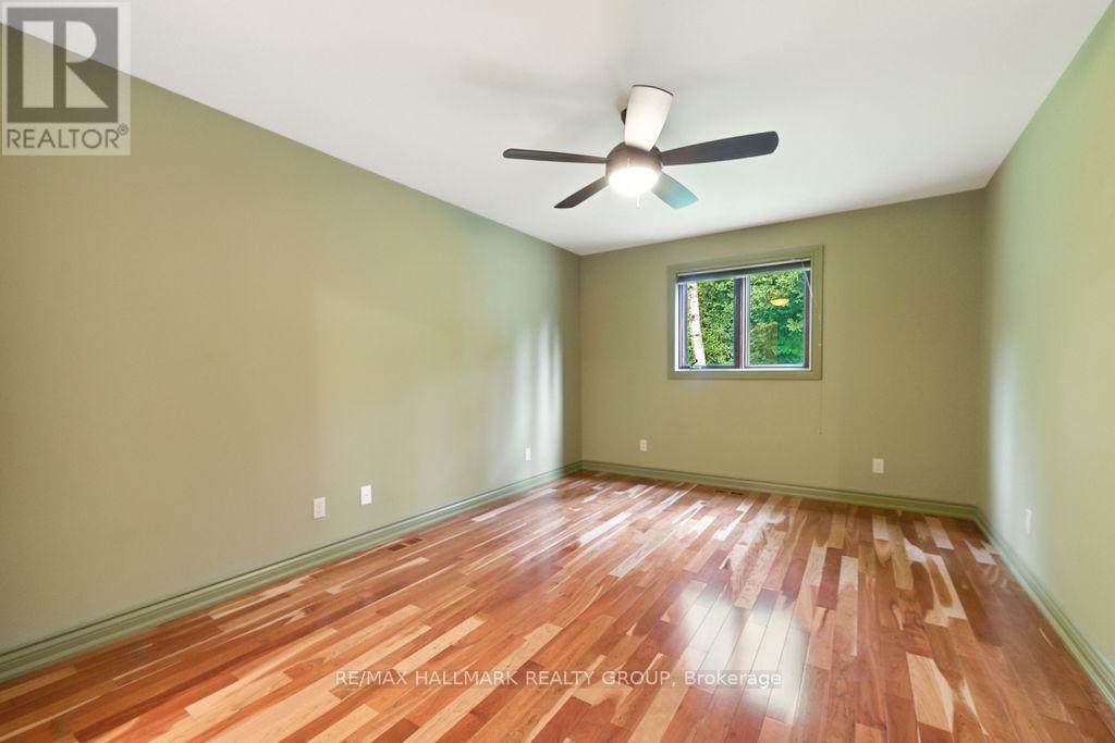 Photo 19 of 206 Deerwood Drive, Ottawa ON