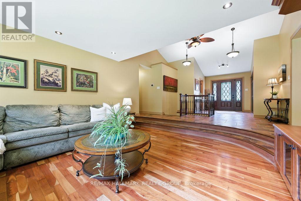Photo 6 of 206 Deerwood Drive, Ottawa ON
