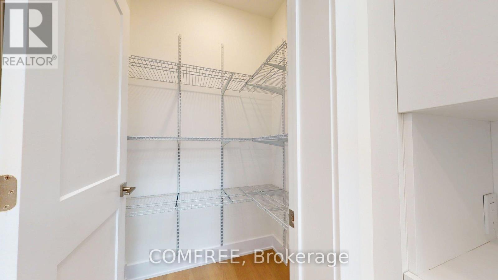 Photo 18 of 6584 Windsong Avenue, Ottawa ON