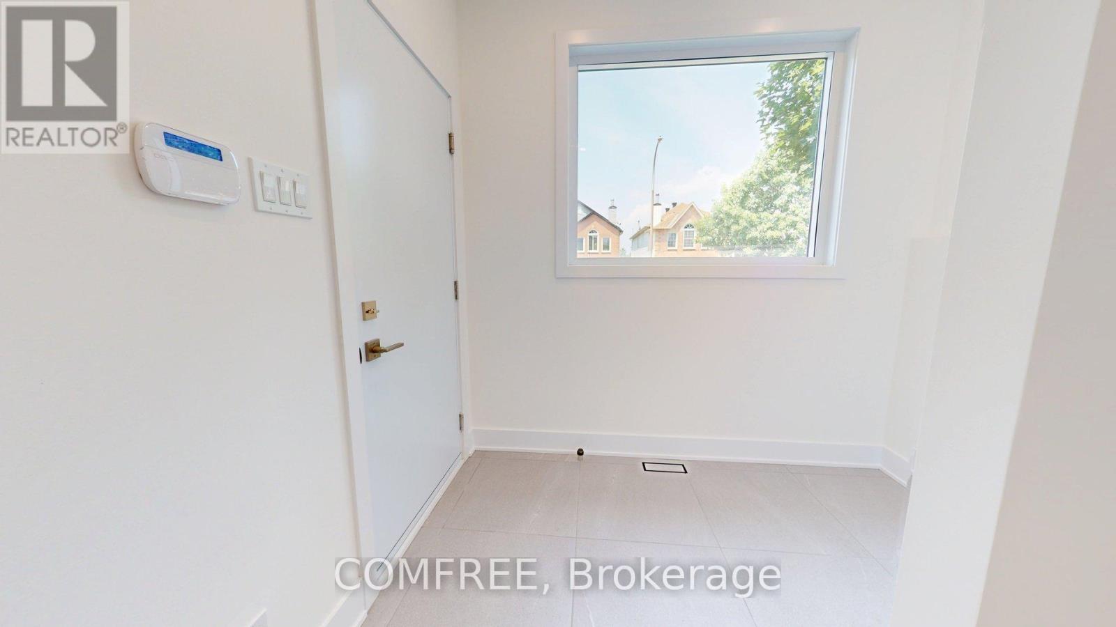 Photo 20 of 6584 Windsong Avenue, Ottawa ON