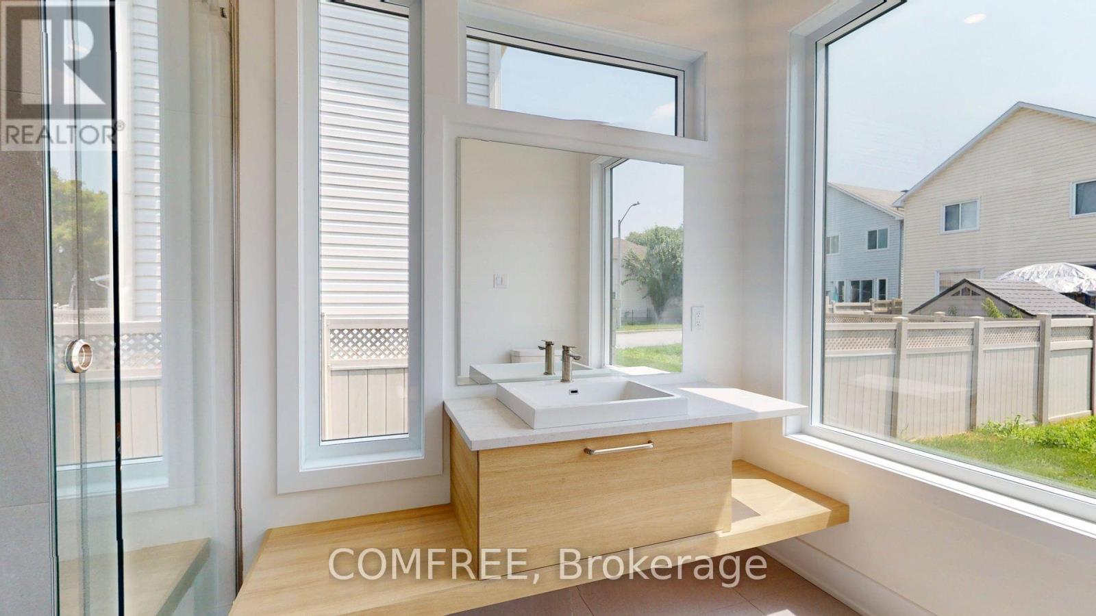 Photo 12 of 6584 Windsong Avenue, Ottawa ON