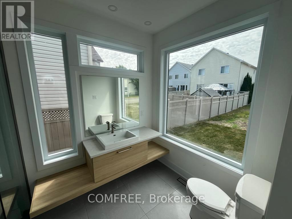 Photo 37 of 6584 Windsong Avenue, Ottawa ON