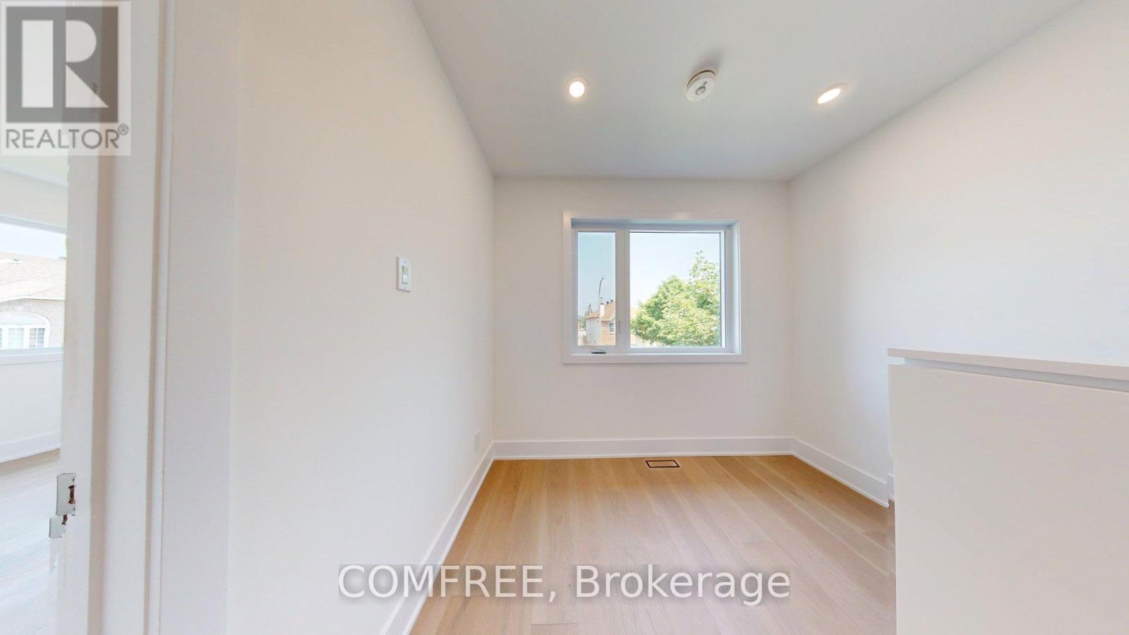 Photo 4 of 6584 Windsong Avenue, Ottawa ON