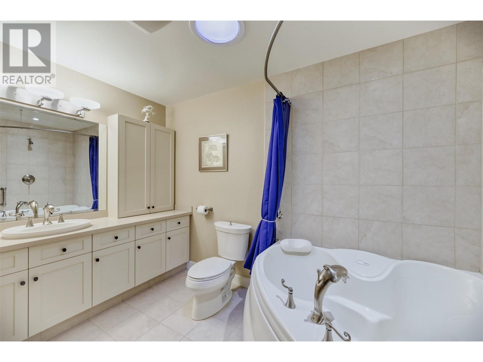 10411 81st Street, Osoyoos