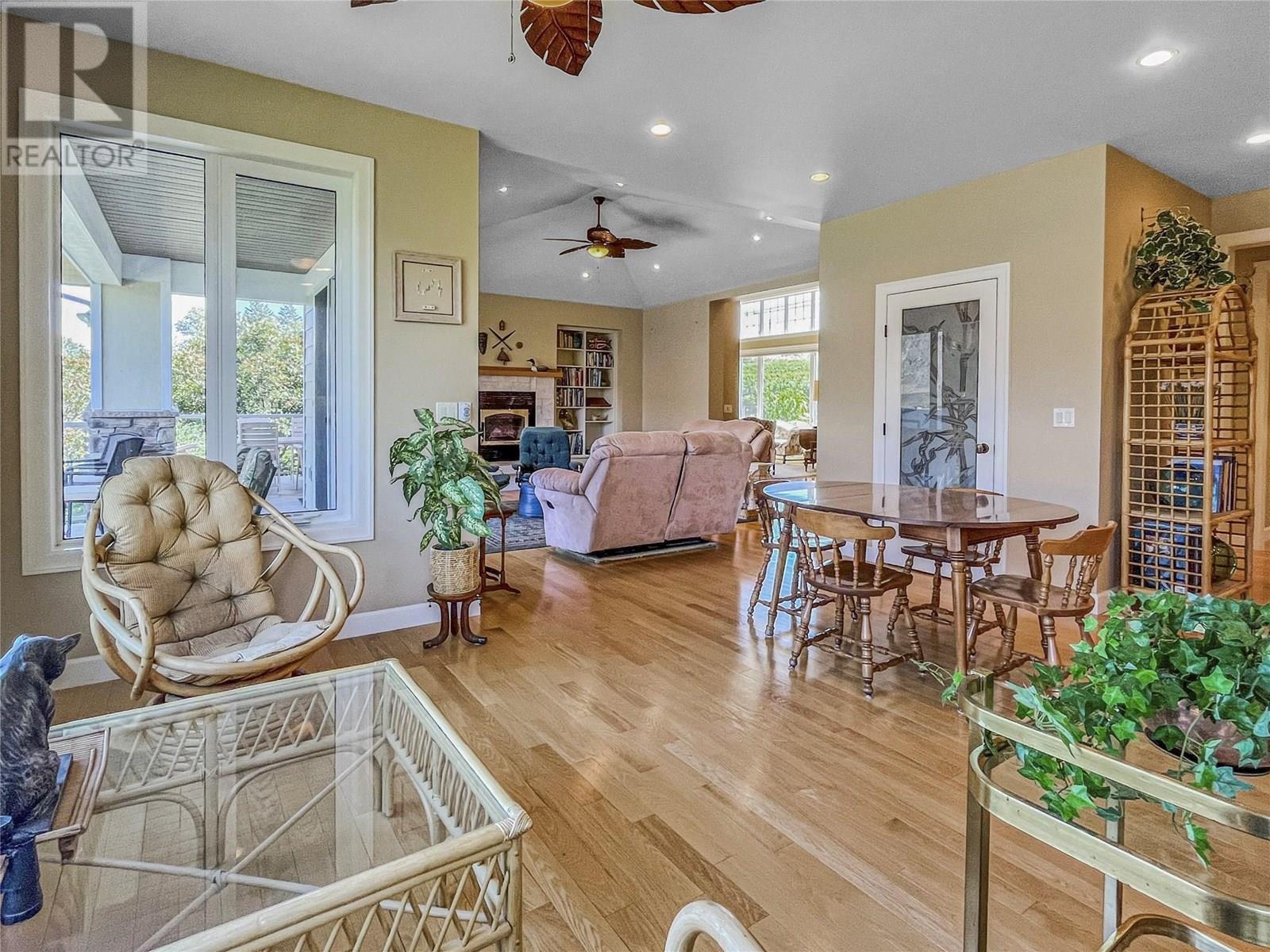 10411 81st Street, Osoyoos