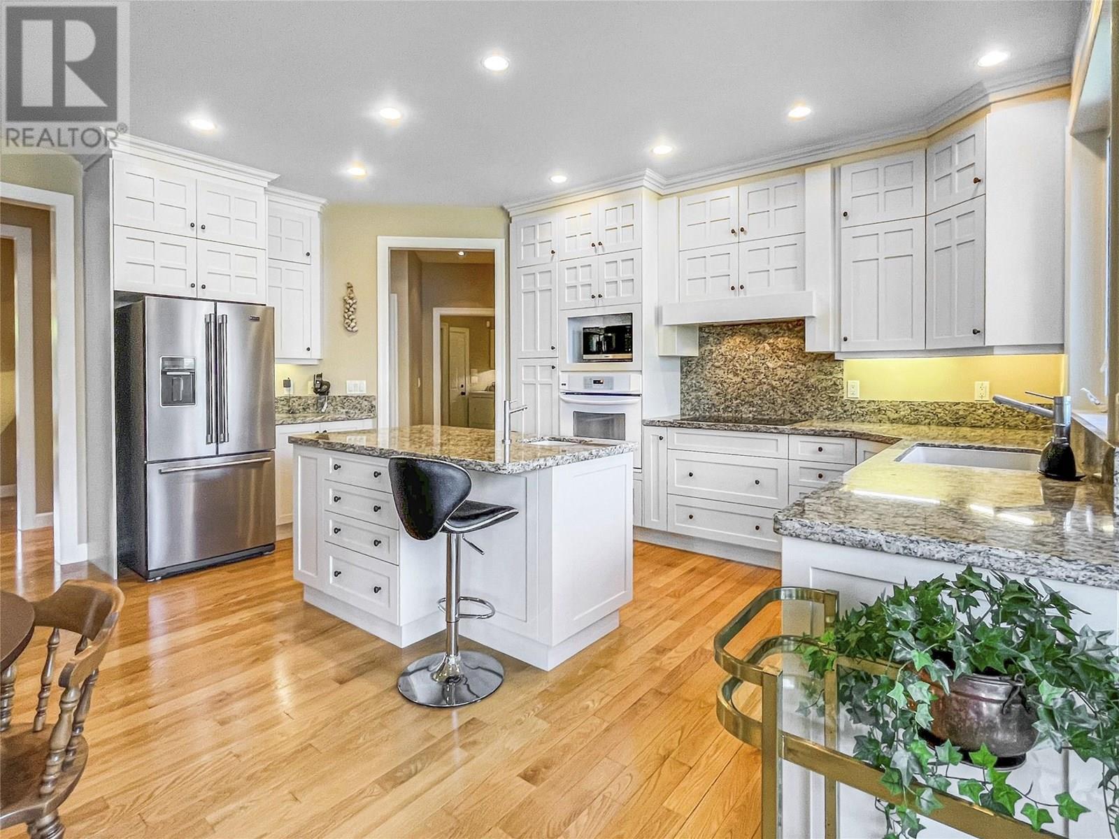10411 81st Street, Osoyoos