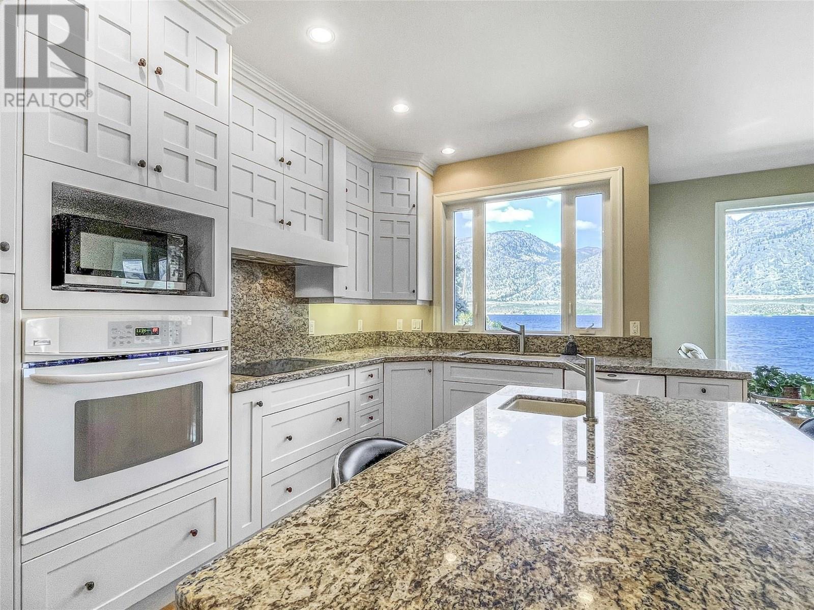 10411 81st Street, Osoyoos