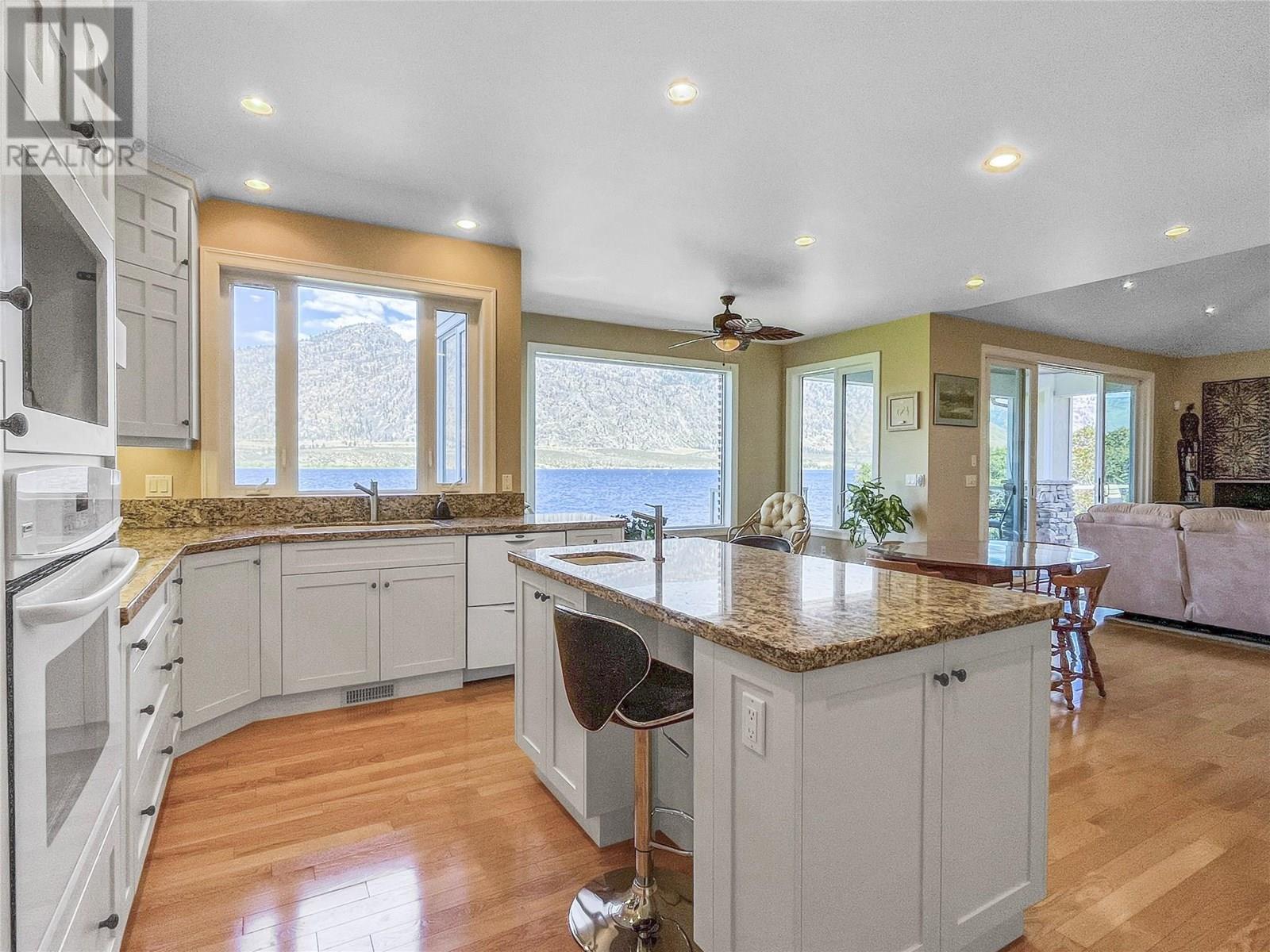 10411 81st Street, Osoyoos