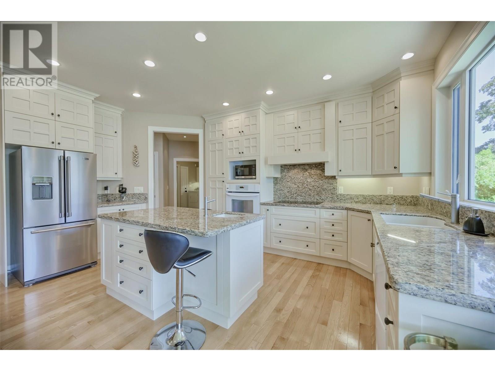 10411 81st Street, Osoyoos