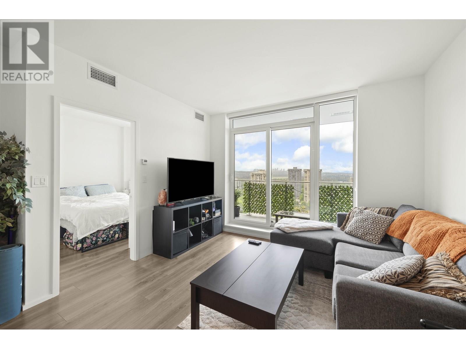 Photo 17 of 1509 3833 Evergreen Place, Burnaby BC