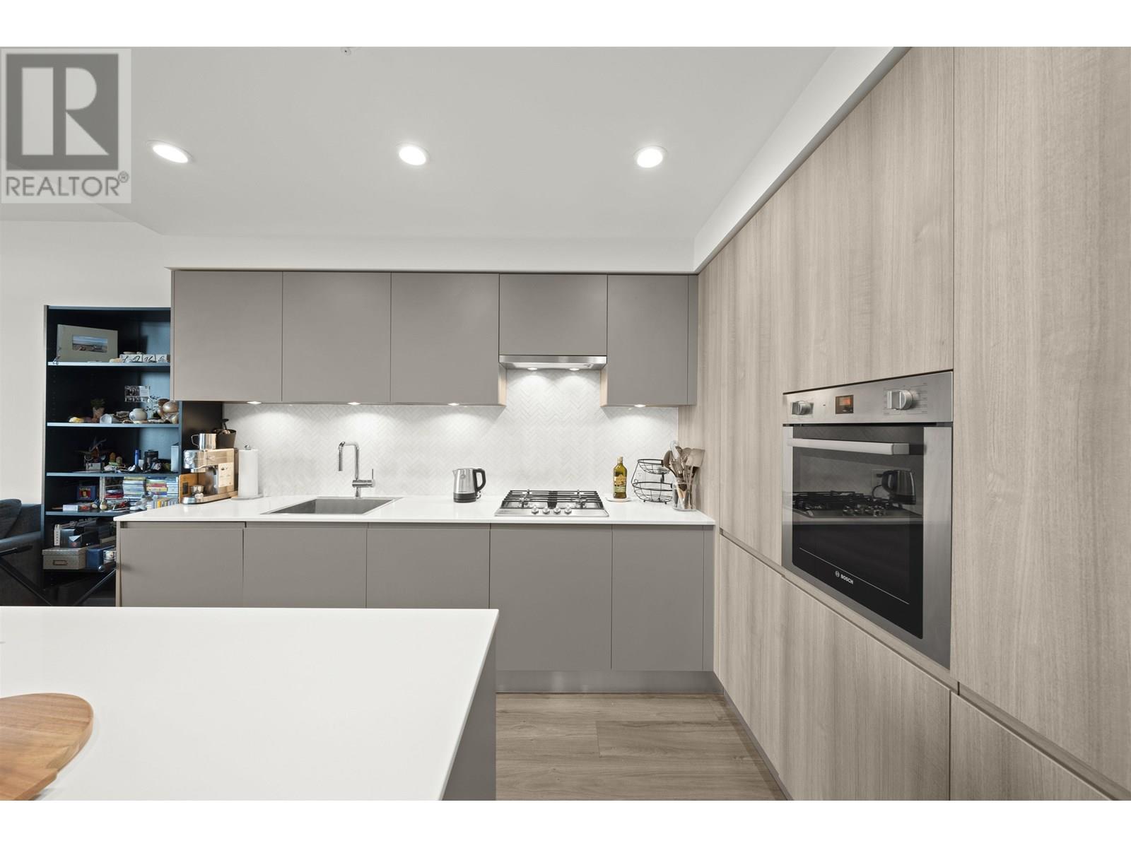 Photo 23 of 1509 3833 Evergreen Place, Burnaby BC