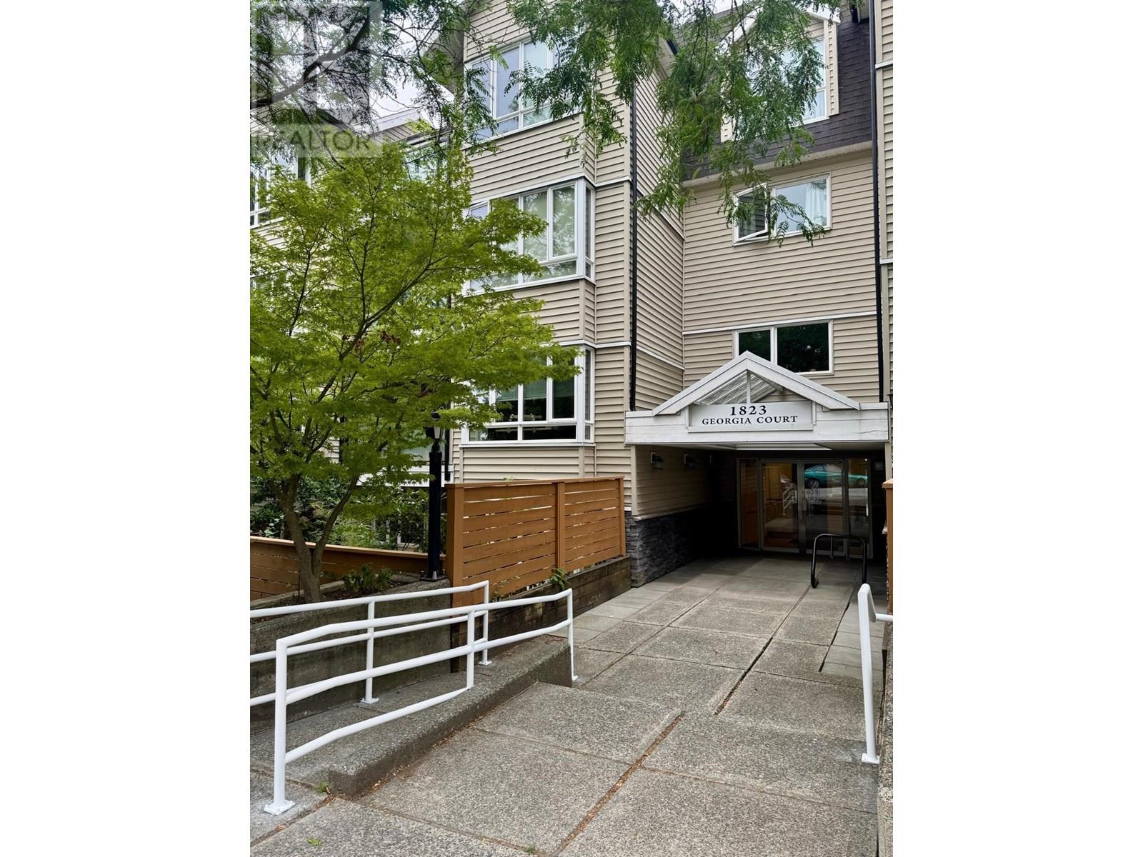 Photo 2 of 205 1823 E Georgia Street, Vancouver BC
