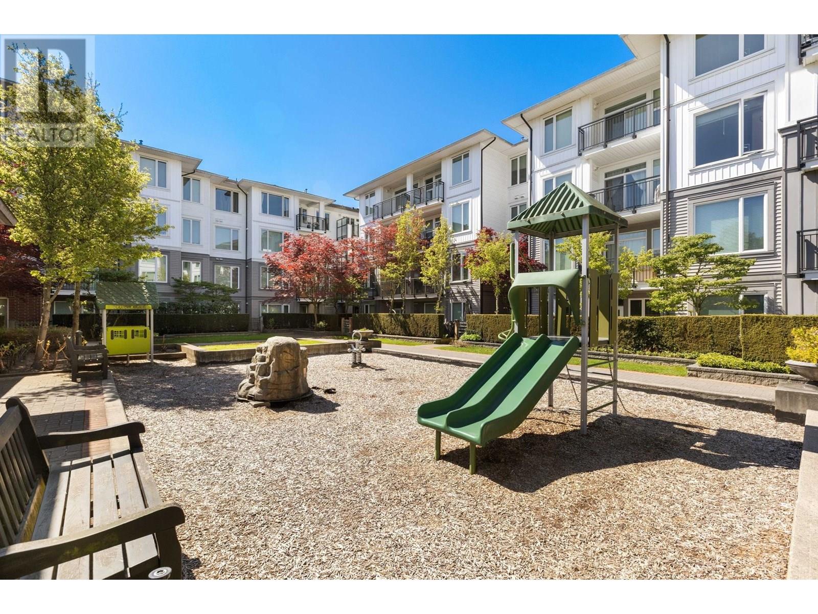 Photo 35 of 130 9399 Odlin Road, Richmond BC