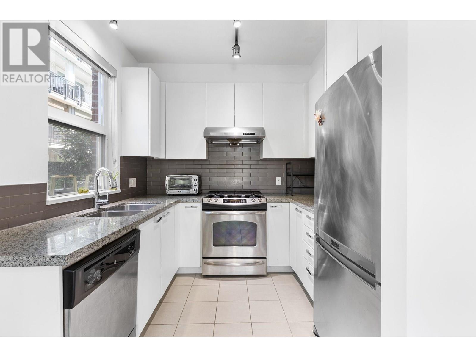 Photo 8 of 130 9399 Odlin Road, Richmond BC