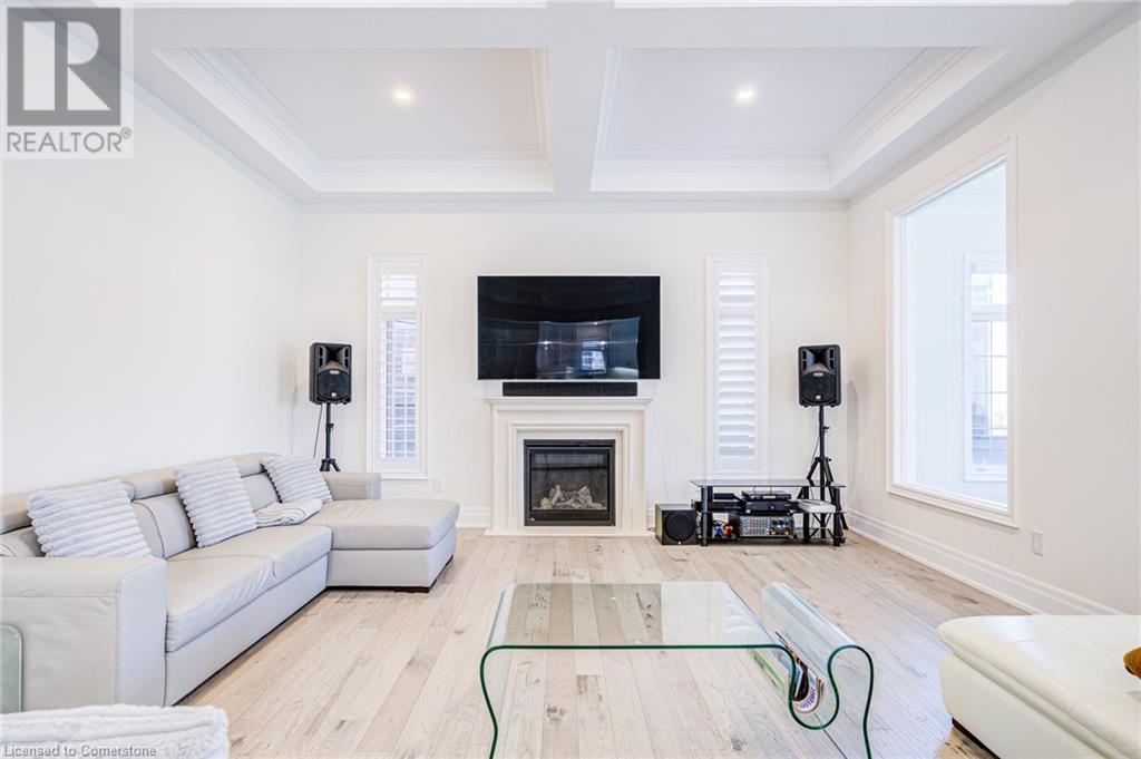 Photo 18 of 2359 Saw Whet Boulevard Boulevard, Oakville ON