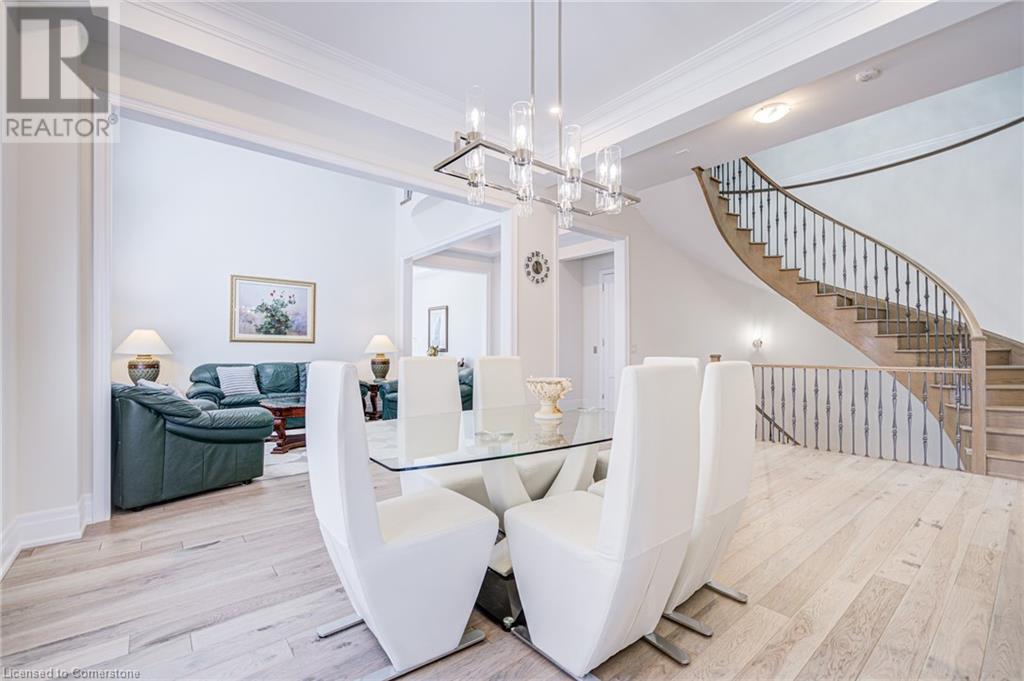 Photo 13 of 2359 Saw Whet Boulevard Boulevard, Oakville ON