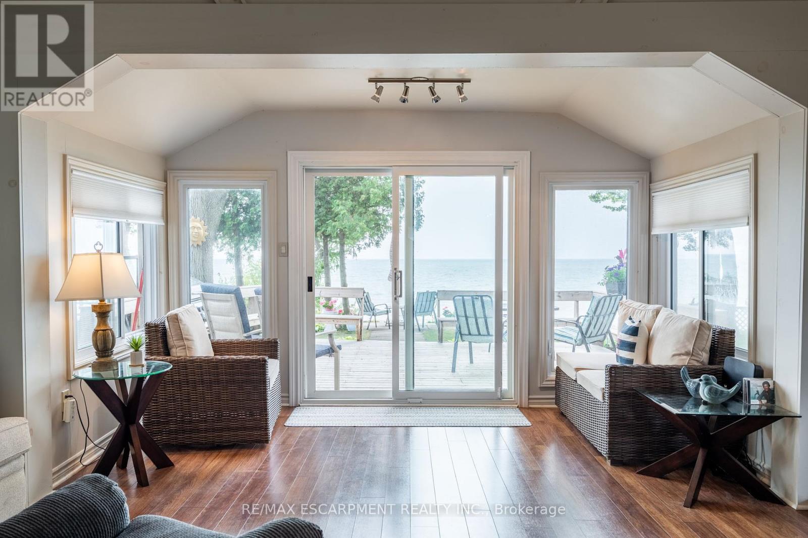 Photo 29 of 58 Lakeside Drive, Haldimand ON