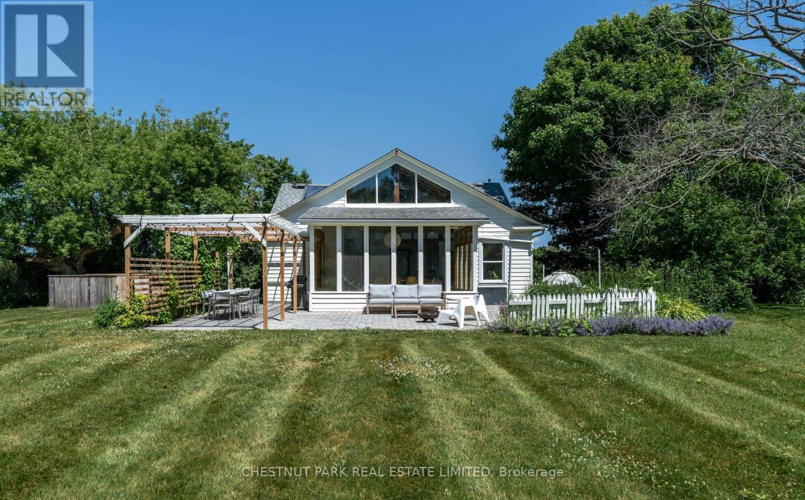Photo 28 of 1472 County Rd 7 Road, Prince Edward County ON