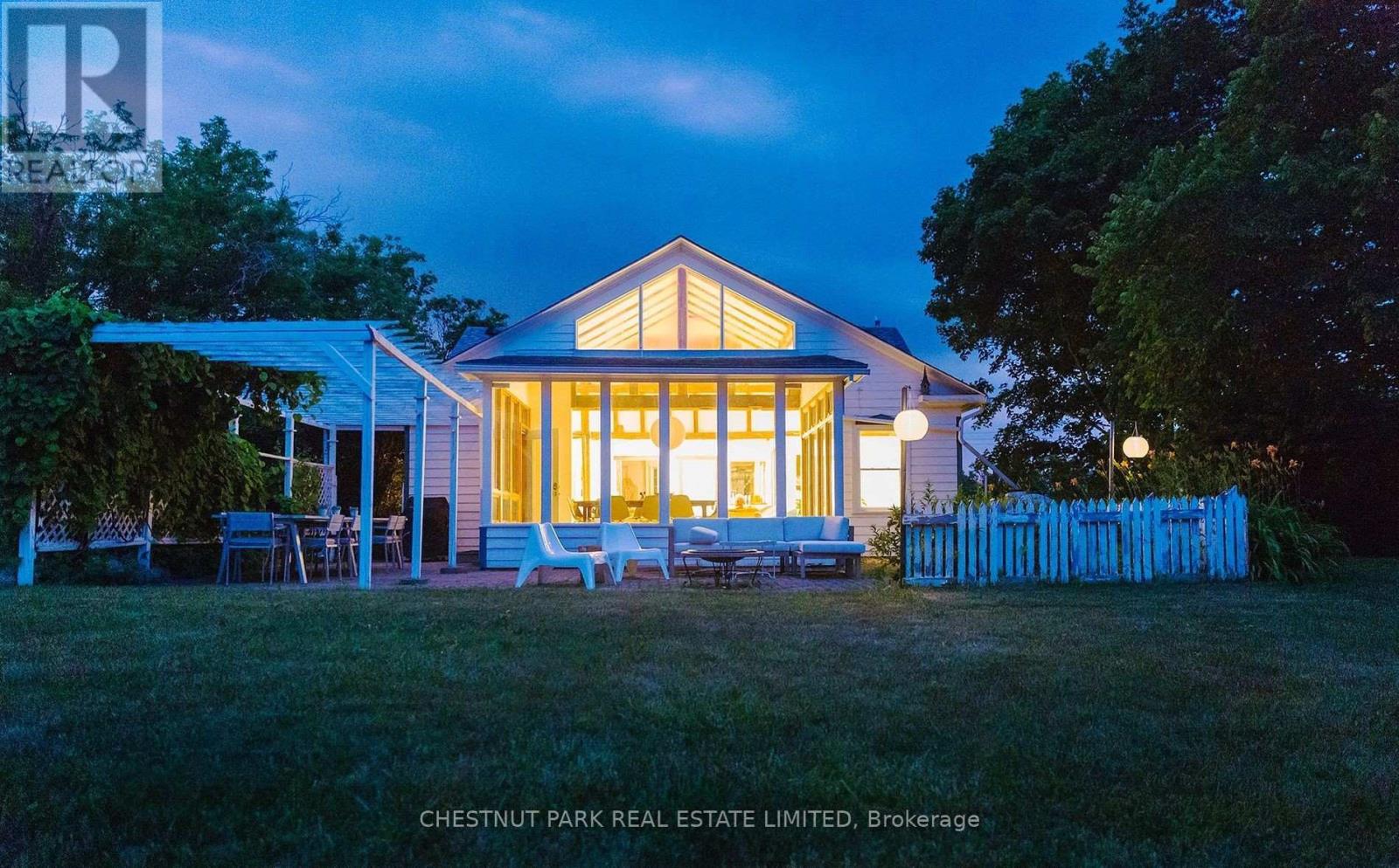 Photo 11 of 1472 County Rd 7 Road, Prince Edward County ON
