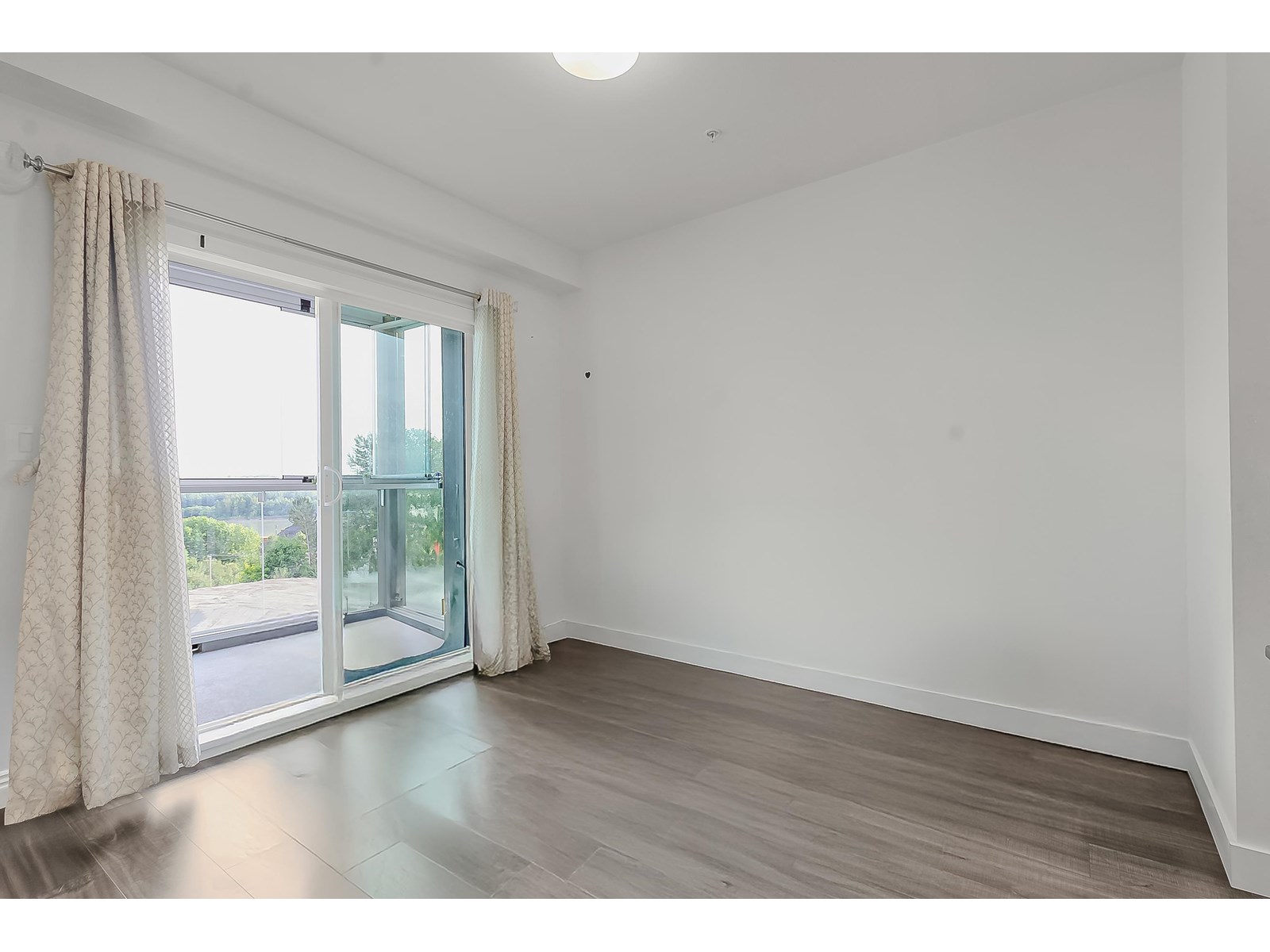 Photo 11 of 206 31900 Raven Avenue, Mission BC