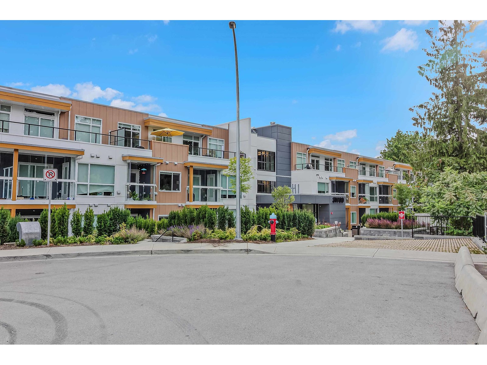 Photo 4 of 206 31900 Raven Avenue, Mission BC