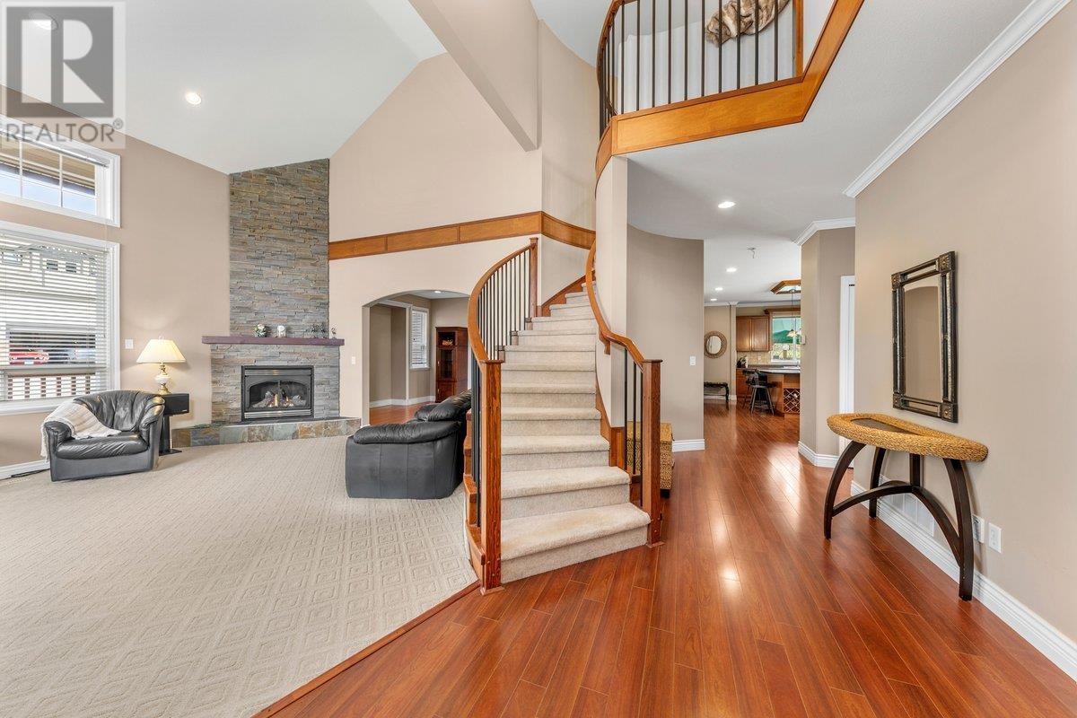 Photo 5 of 13238 237 A Street, Maple Ridge BC