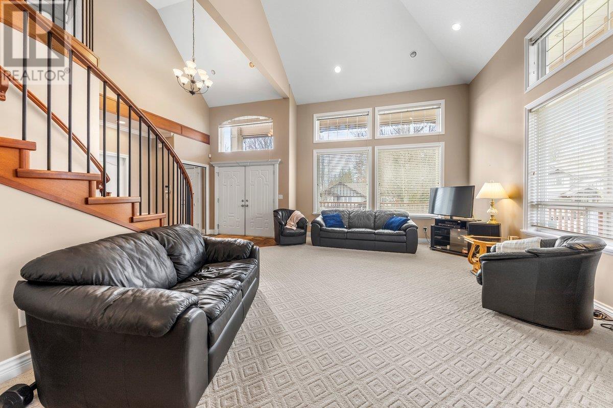 Photo 9 of 13238 237 A Street, Maple Ridge BC