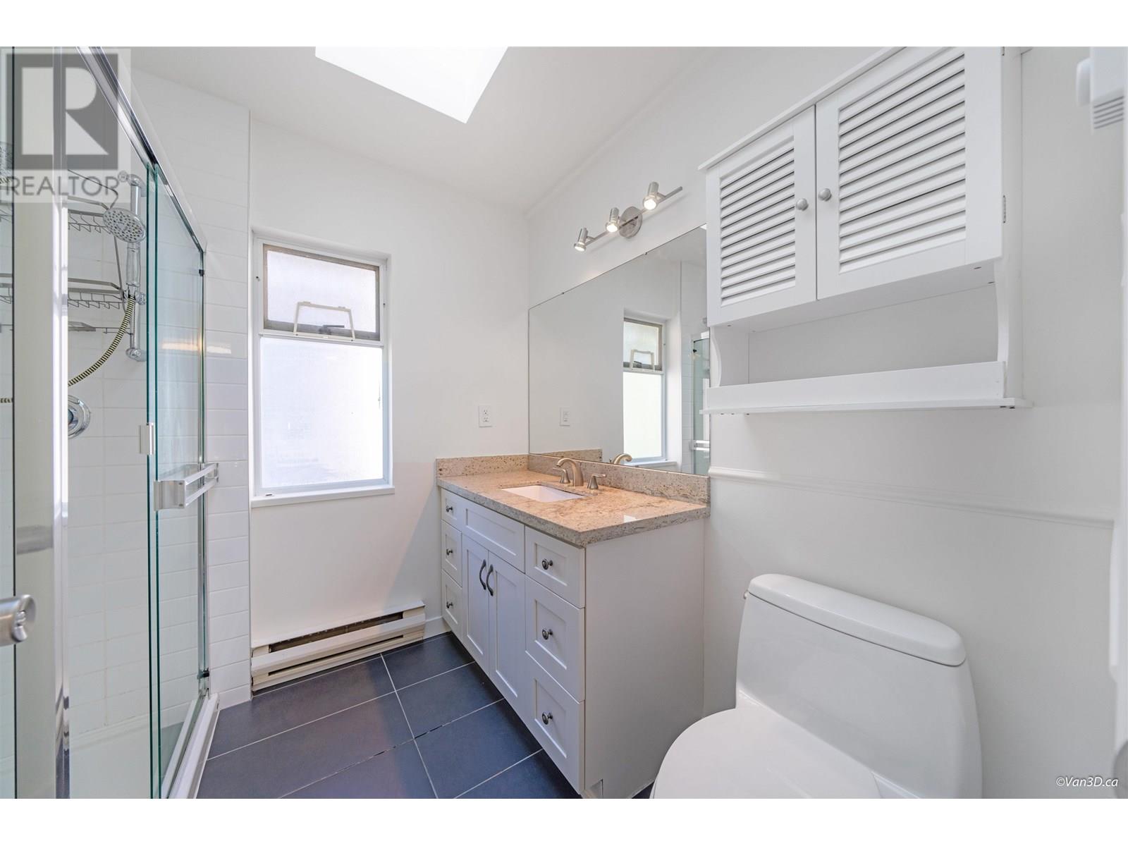 Photo 26 of 1072 Clements Avenue, North Vancouver BC