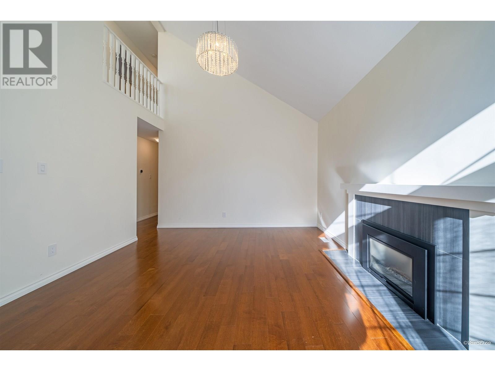 Photo 2 of 1072 Clements Avenue, North Vancouver BC