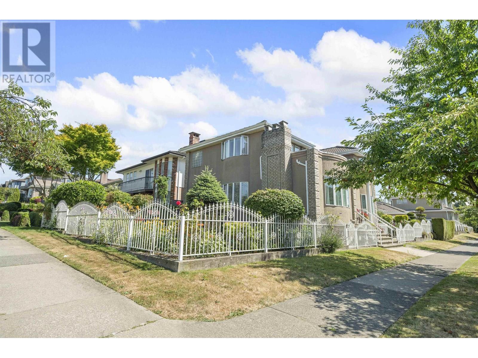 Photo 25 of 3838 Penticton Street, Vancouver BC