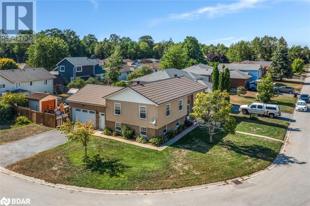 Photo 35 of 62 Riverdale Drive, Wasaga Beach ON