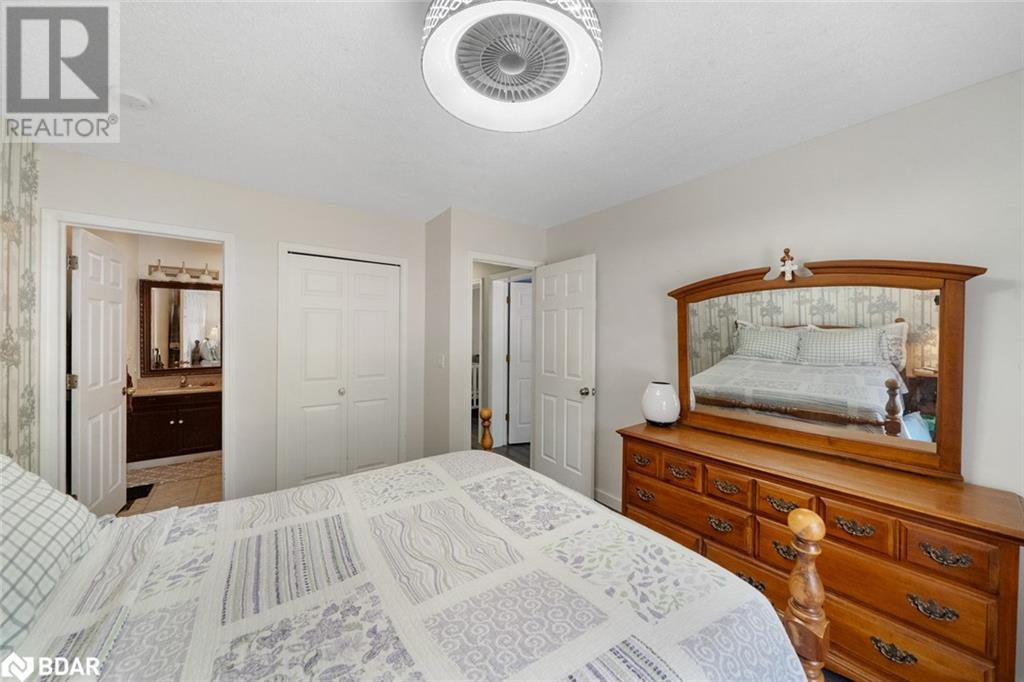 Photo 1 of 62 Riverdale Drive, Wasaga Beach ON