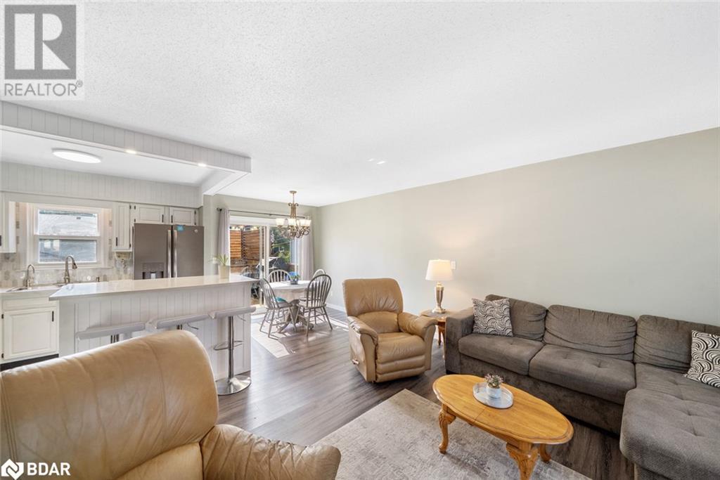Photo 34 of 62 Riverdale Drive, Wasaga Beach ON