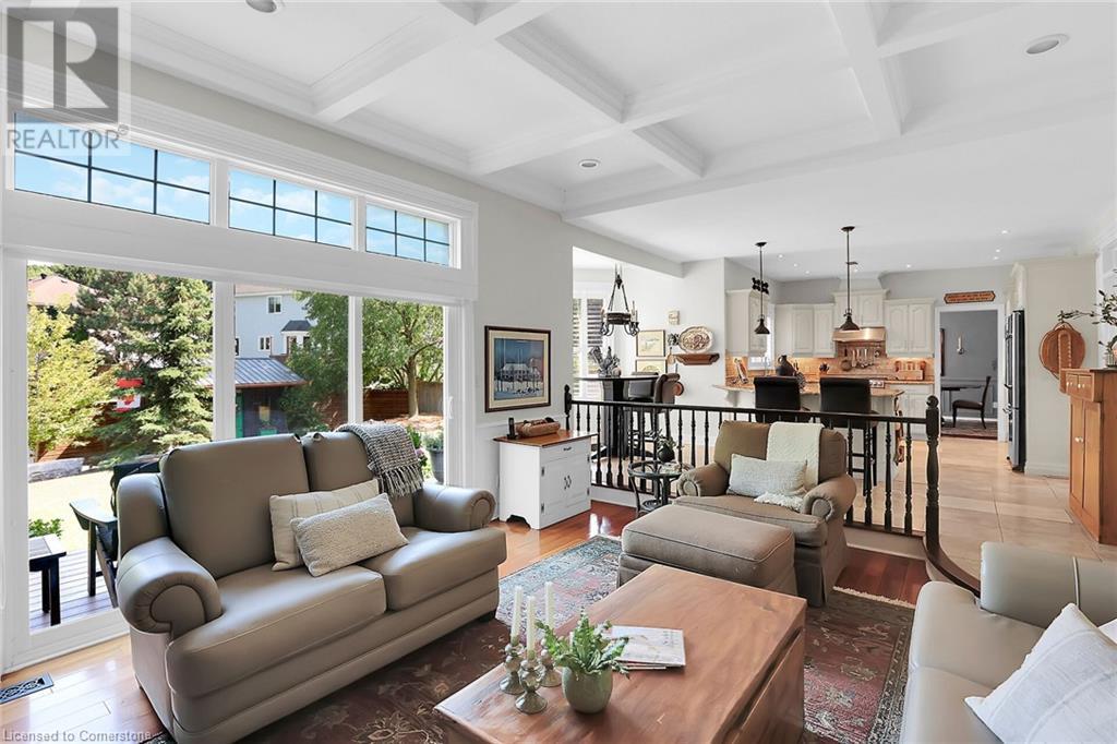 Photo 17 of 3623 Glen Elgin Drive, Lincoln ON