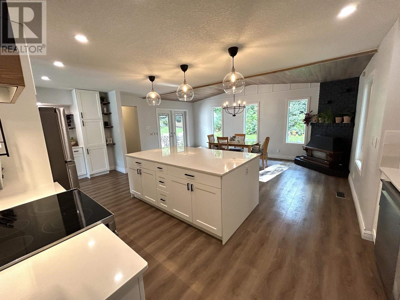 Photo 8 of 7559 St Kevin Place, Prince George BC