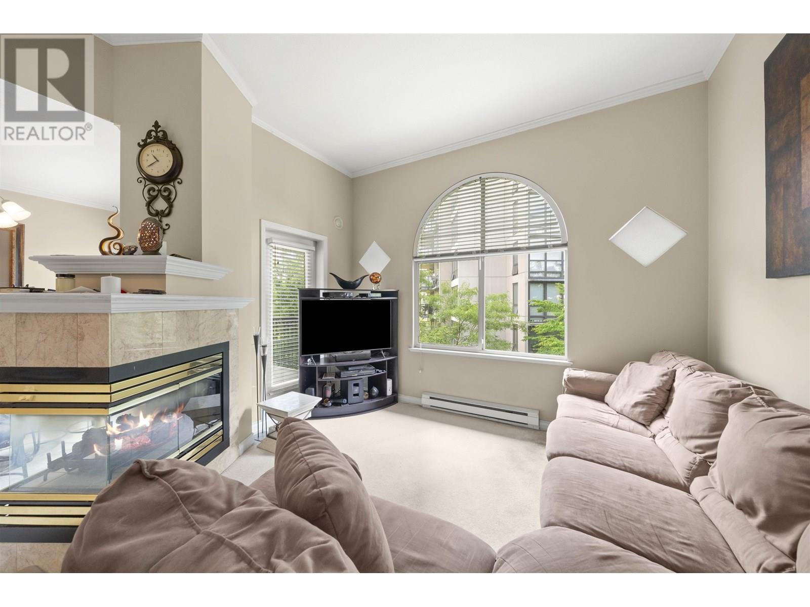 Photo 7 of 423 1185 Pacific Street, Coquitlam BC