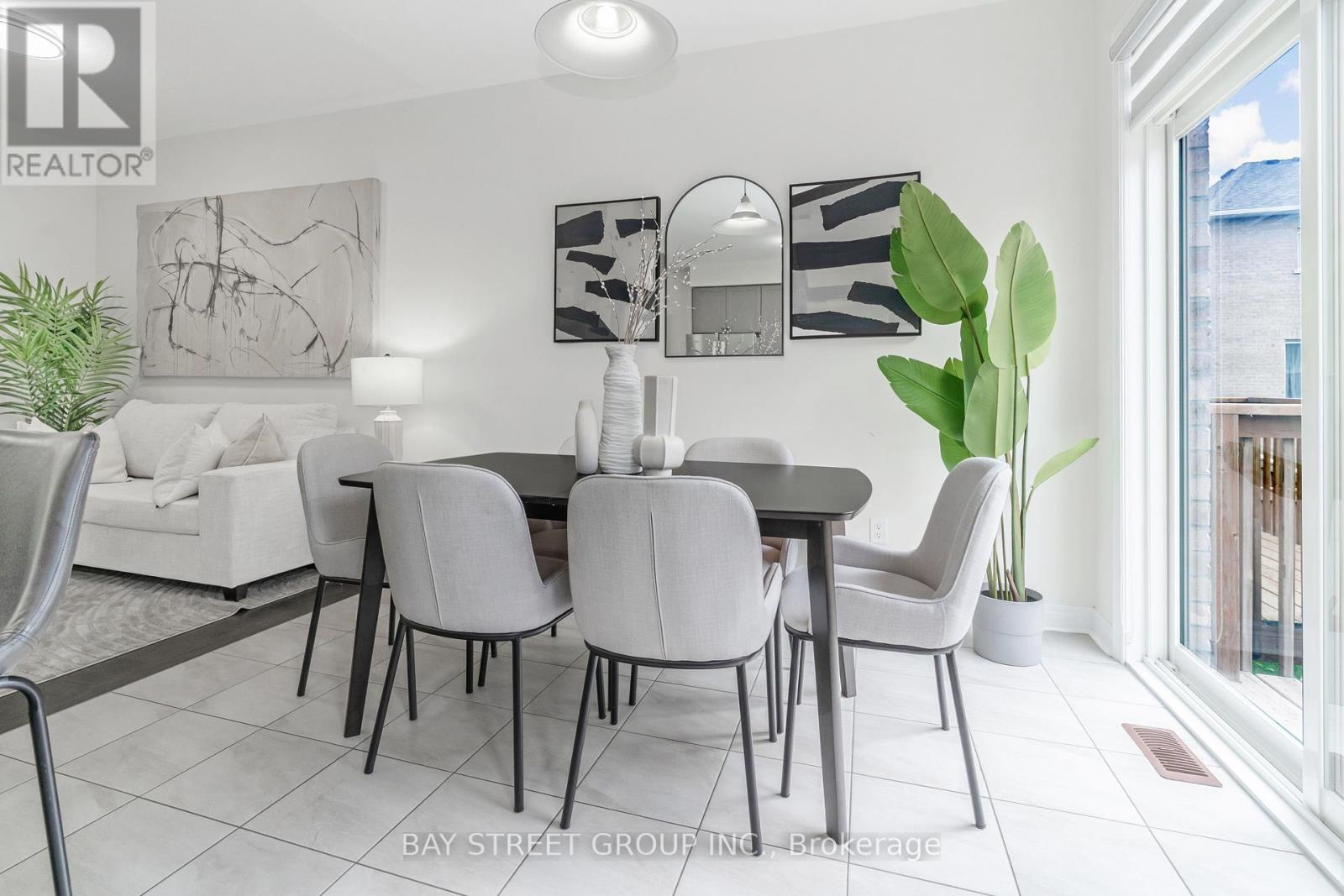 Photo 20 of 2487 Hibiscus Drive, Pickering ON